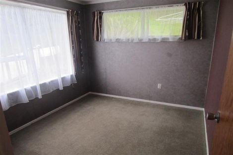 Photo of property in 76 Fyvie Avenue, Tawa, Wellington, 5028