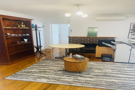 Photo of property in 29 Astley Avenue, New Lynn, Auckland, 0600