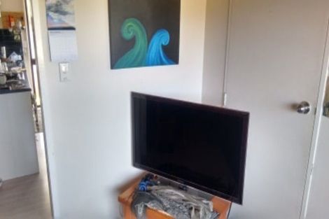 Photo of property in 48 Glengarry Road, Glen Eden, Auckland, 0602