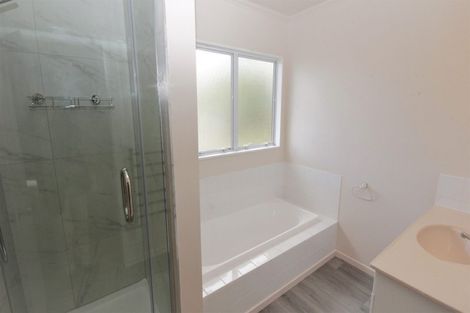 Photo of property in 7 Alice Place, Hillcrest, Auckland, 0627