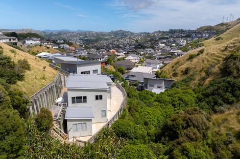Photo of property in 34 Cheetwood Street, Churton Park, Wellington, 6037