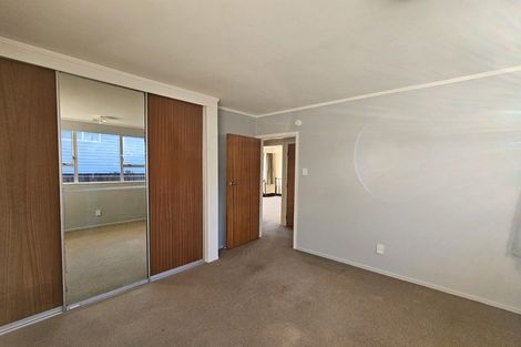 Photo of property in 133a Taylor Terrace, Tawa, Wellington, 5028