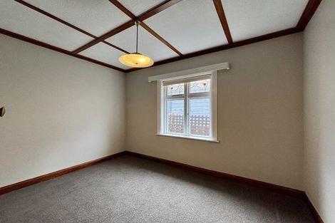 Photo of property in 212 Coutts Street, Rongotai, Wellington, 6022