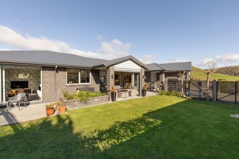 Photo of property in 61 Falcon Drive, Welcome Bay, Tauranga, 3112
