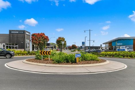 Photo of property in 6a Sunbrae Grove, Mount Maunganui, 3116