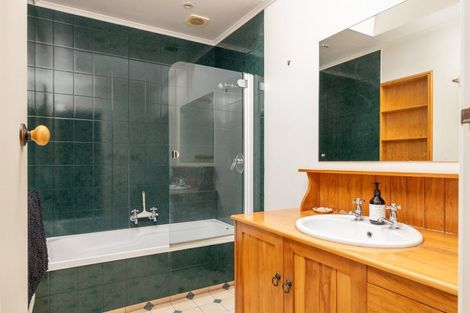 Photo of property in 37 Sackville Street, Martinborough, 5711