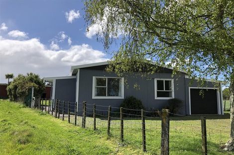 Photo of property in 244 Belvedere Road, Carterton, 5713