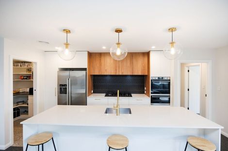 Photo of property in 72 Freedom Drive, Kelvin Grove, Palmerston North, 4414