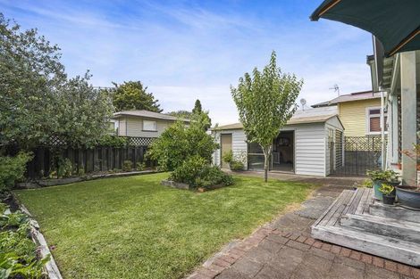 Photo of property in 12 Taniwha Street, Frankton, Hamilton, 3204