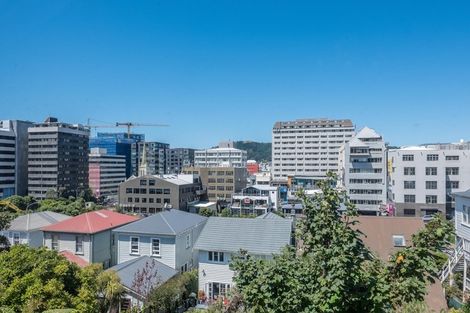 Photo of property in 2/319 The Terrace, Te Aro, Wellington, 6011
