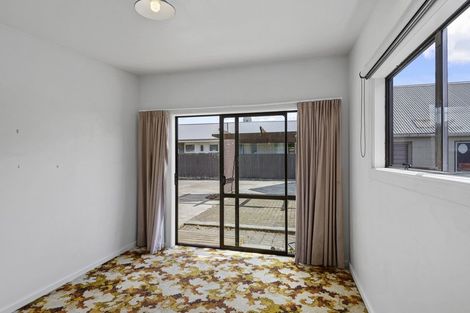 Photo of property in 39 Curletts Road, Sockburn, Christchurch, 8042