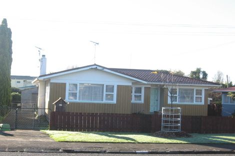 Photo of property in 130 Gloucester Road, Manurewa, Auckland, 2102