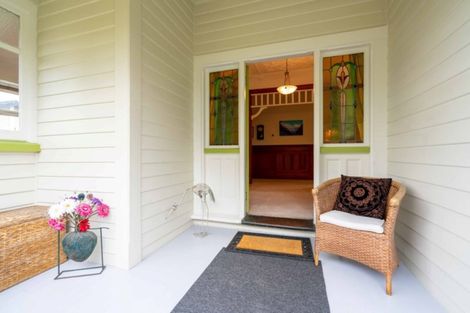 Photo of property in 139 Eglinton Road, Mornington, Dunedin, 9011