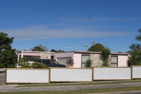 Photo of property in 21 Cobham Avenue, Dargaville, 0310