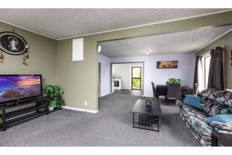 Photo of property in 12 James Street, Waimate, 7980