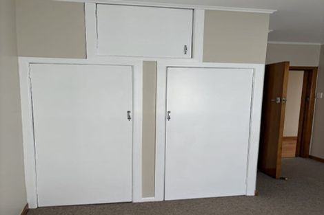 Photo of property in 15 Aramoana Avenue, Devonport, Auckland, 0624