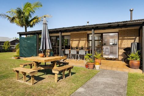 Photo of property in 412 Seaforth Road, Bowentown, Katikati, 3177