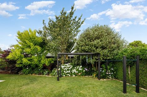 Photo of property in 43 Berkley Avenue, Hillcrest, Hamilton, 3216