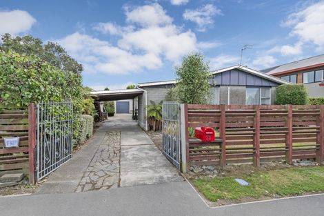 Photo of property in 33 Selwyn Street, Leeston, 7632