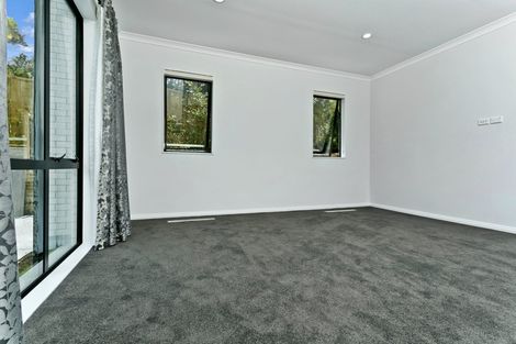 Photo of property in 23a Kyle Road, Greenhithe, Auckland, 0632