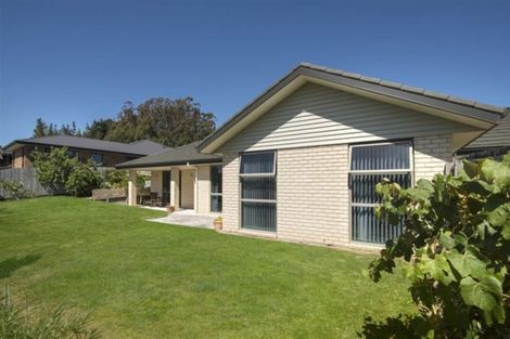 Photo of property in 1 Tui Drive, Picton, 7220