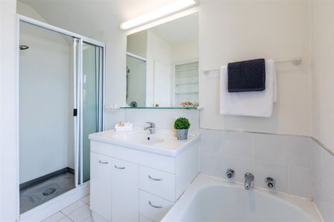 Photo of property in 43 Idris Road, Fendalton, Christchurch, 8052