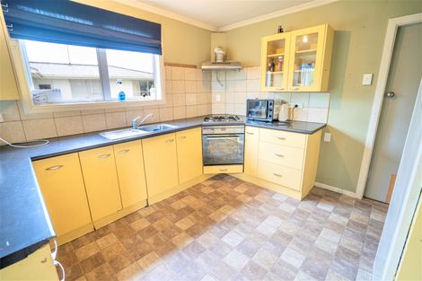 Photo of property in 37 Queen Street, Otautau, 9610