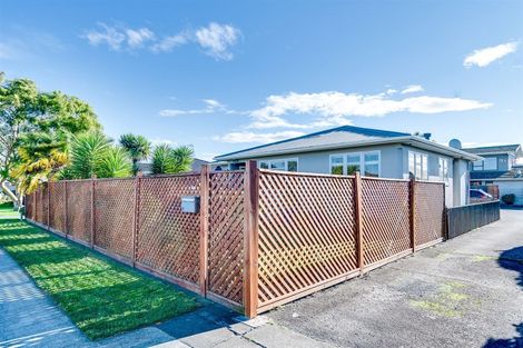 Photo of property in 3 Chester Street, Taradale, Napier, 4112