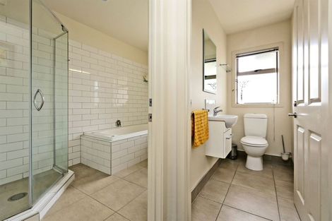 Photo of property in Cheltenham Court, 604 Market Street South, Hastings, 4122