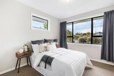 Photo of property in 14 Oldwood Street, Bishopdale, Christchurch, 8053