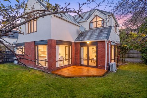 Photo of property in 1 Ryeland Avenue, Ilam, Christchurch, 8041