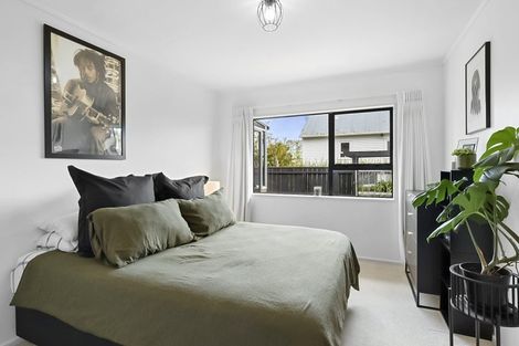 Photo of property in 172b Mangorei Road, Merrilands, New Plymouth, 4312