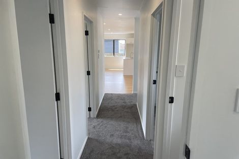 Photo of property in 134a Mcleod Road, Te Atatu South, Auckland, 0610