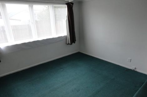 Photo of property in 19 Archibald Road, Kelston, Auckland, 0602