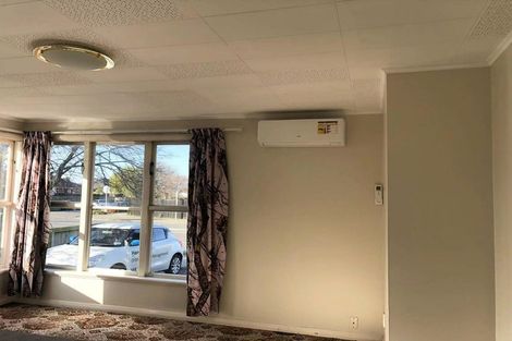 Photo of property in 46 Curletts Road, Sockburn, Christchurch, 8042