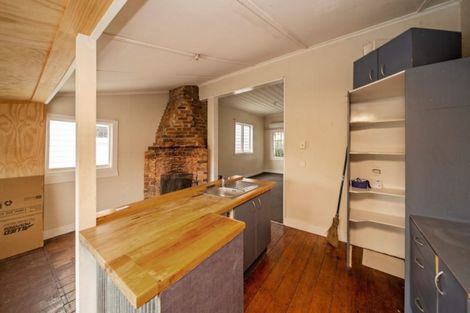 Photo of property in 163 Lemon Street, Strandon, New Plymouth, 4312