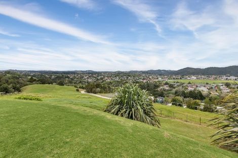 Photo of property in 14 Kensington Heights Rise, Kensington, Whangarei, 0112