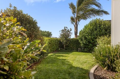 Photo of property in 18 Montia Close, Papamoa Beach, Papamoa, 3118