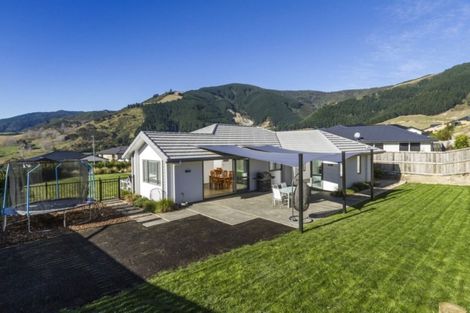 Photo of property in 4 Woolshed Drive, Stoke, Nelson, 7011