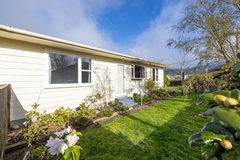 Photo of property in 21a Wallace Street, Featherston, 5710