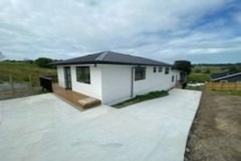 Photo of property in 17 Kia Kaha Drive, Snells Beach, 0920