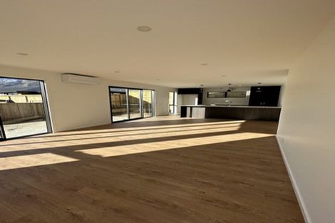 Photo of property in 98 Jack Hanley Drive, Jacks Point, Queenstown, 9371