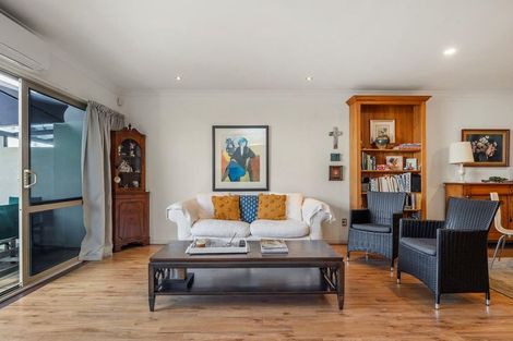 Photo of property in 1328 Pukuatua Street, Rotorua, 3010