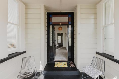 Photo of property in 24 Albert Street, Saint Clair, Dunedin, 9012