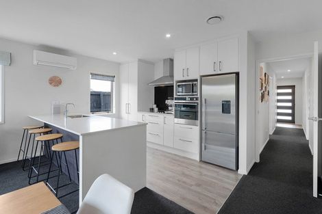 Photo of property in 15 Koareare Avenue, Halswell, Christchurch, 8025