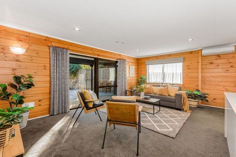 Photo of property in 37 Bodmin Terrace, Camborne, Porirua, 5026