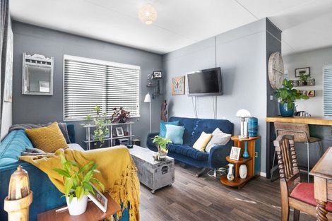 Photo of property in 65 Watt Street, Featherston, 5710