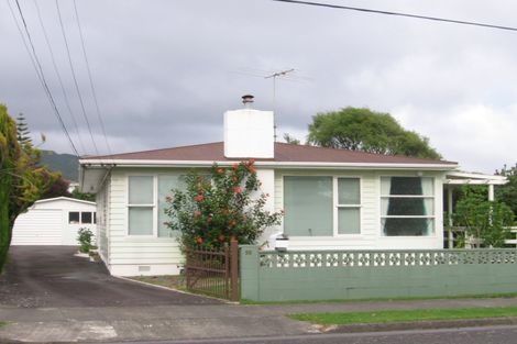Photo of property in 22 Rimu Street, Waikanae, 5036