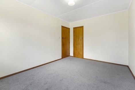 Photo of property in 1 Lawson Street, Pahiatua, 4910