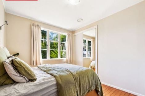 Photo of property in 76 Titirangi Road, New Lynn, Auckland, 0600